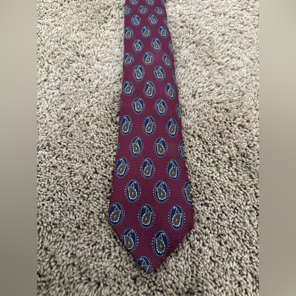 Vintage authentic CHANEL silk paisley patterned tie - Burgundy and Blue